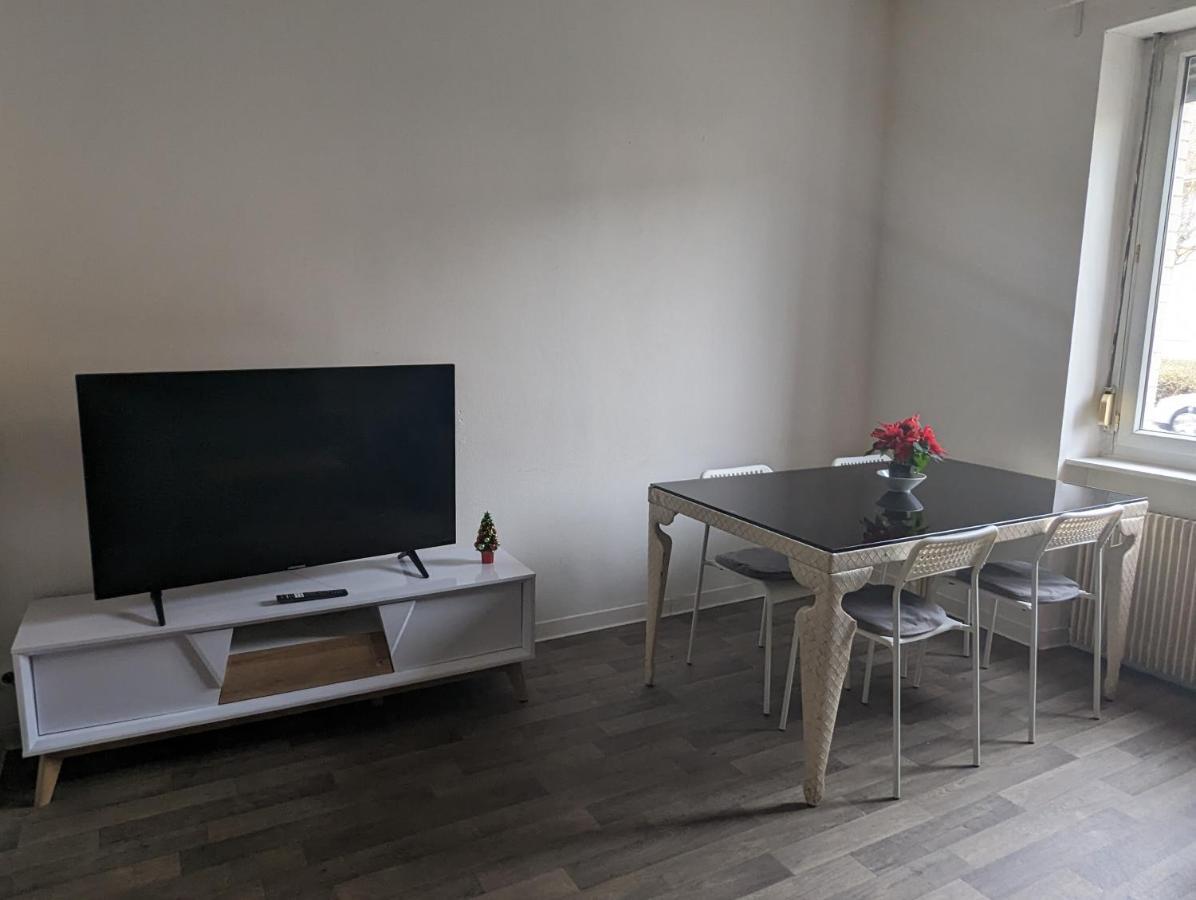 Le Thannois - Appartement 2 Chambres, Salon, Cuisine Equipee, Parking Et Wifi Gratuit Mylhúzy Exteriér fotografie