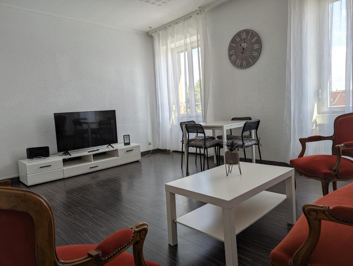 Le Thannois - Appartement 2 Chambres, Salon, Cuisine Equipee, Parking Et Wifi Gratuit Mylhúzy Exteriér fotografie